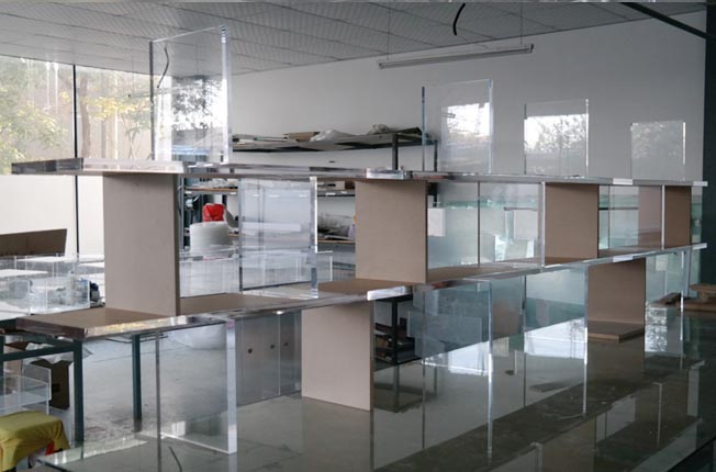 ������չʾ����